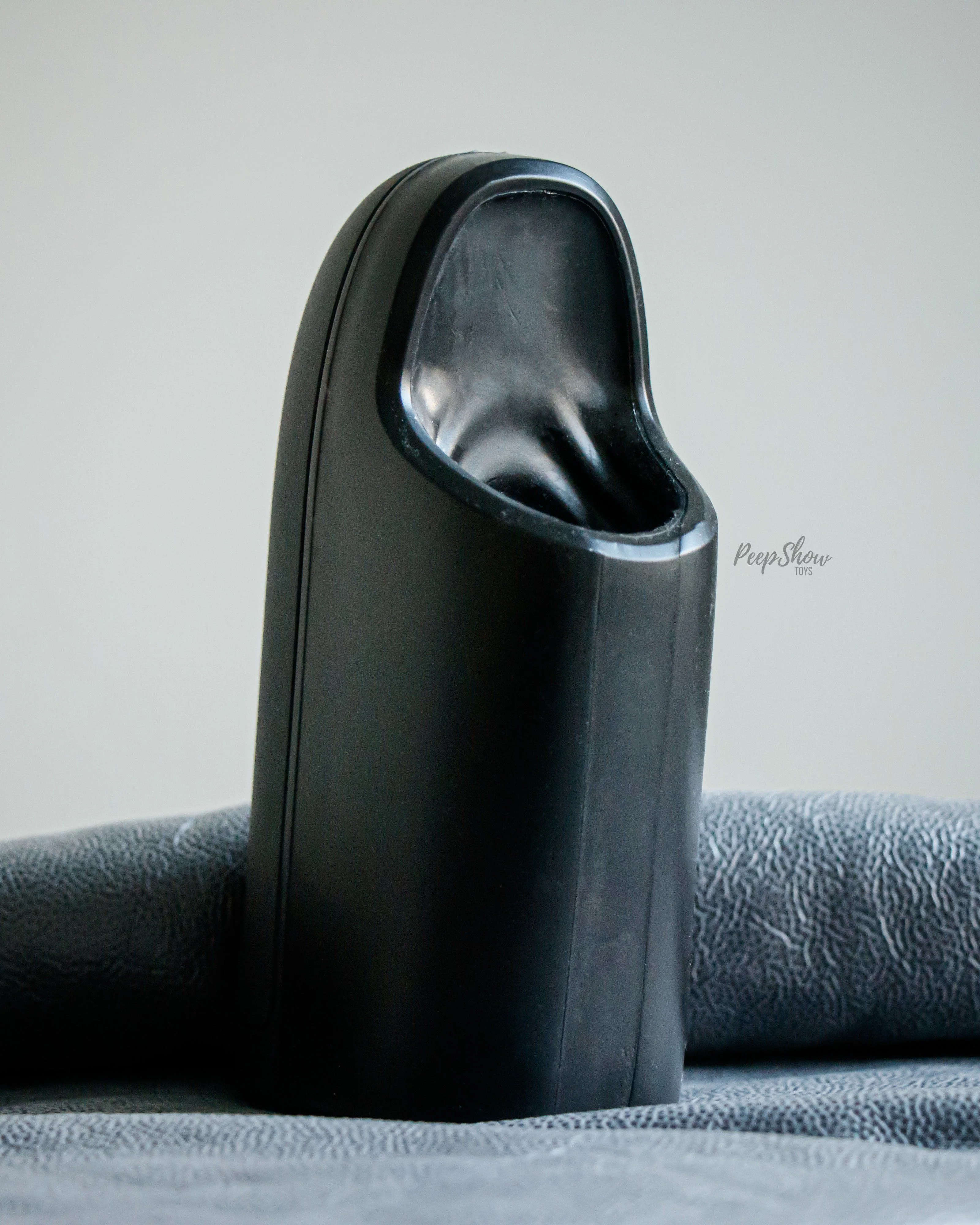 Arcwave Ion 2, Pleasure Air Soft Silicone Stroker - Image 4